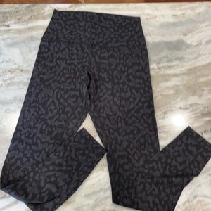 Align legging 28” no tags but never worn